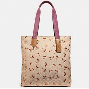 NWT Coach F30604 Sig Cherry Tote